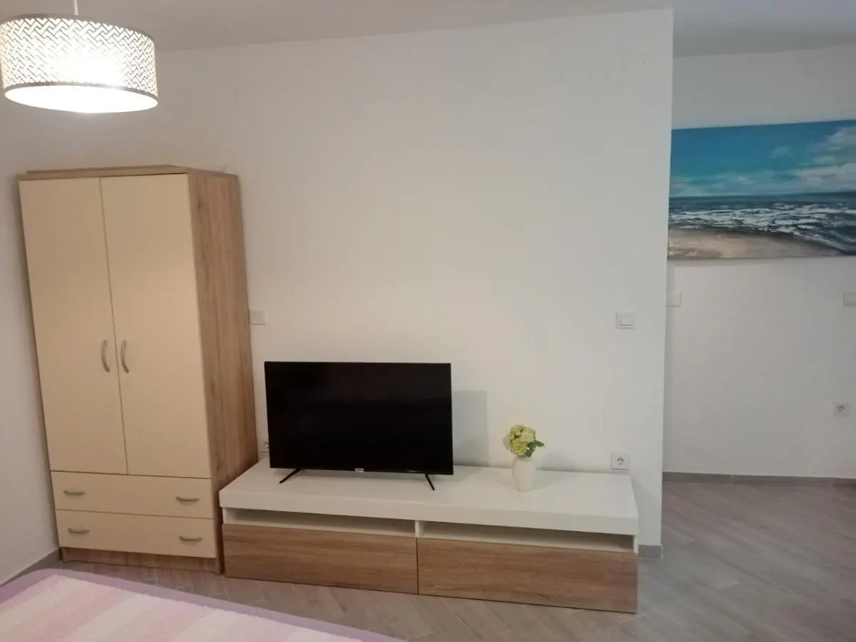 Studio Apartment Iva Бале Хорватия